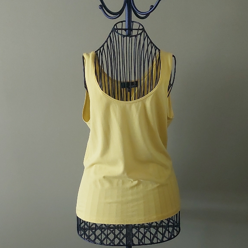 "LAURA" Tank Top, Size M. 56 % Cotton, 38% Modal, 6% Elastane